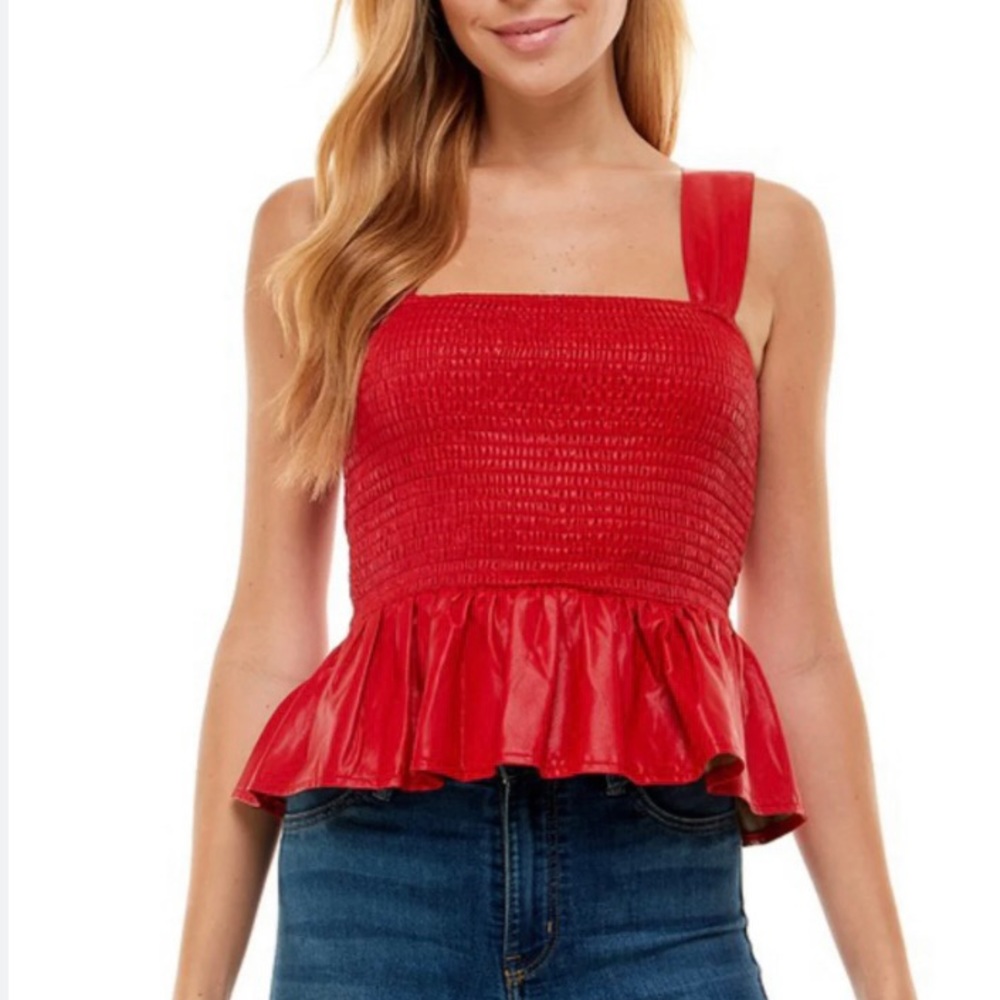 TCEC Faux leather sleeveless peplum red top Excellent preowned condition size M